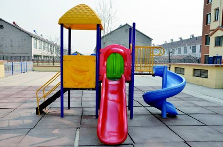 怎么購(gòu)買(mǎi)幼兒園滑梯使用注意事項(xiàng)